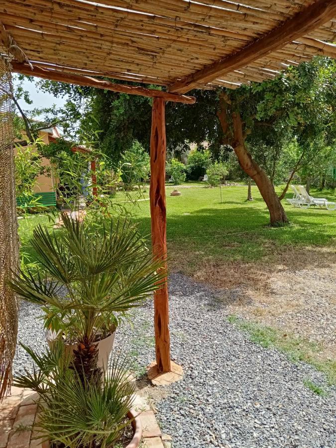 Is Cuccus Bed & Breakfast Masainas ภายนอก รูปภาพ